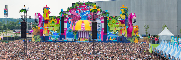 Pussy-lounge-at-the-Park-1