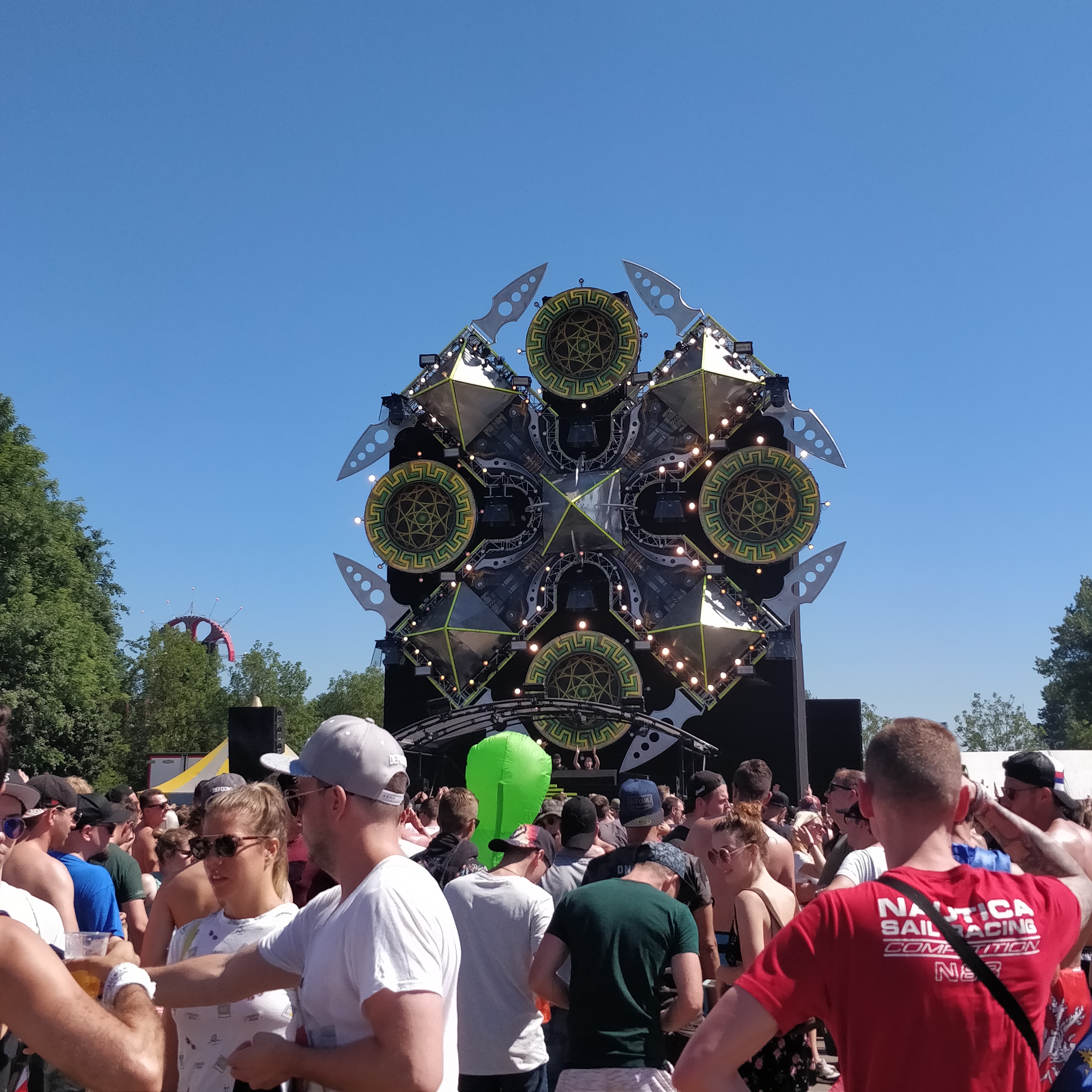 Report Defqon.1 2019 - Passion BPM - Yellow