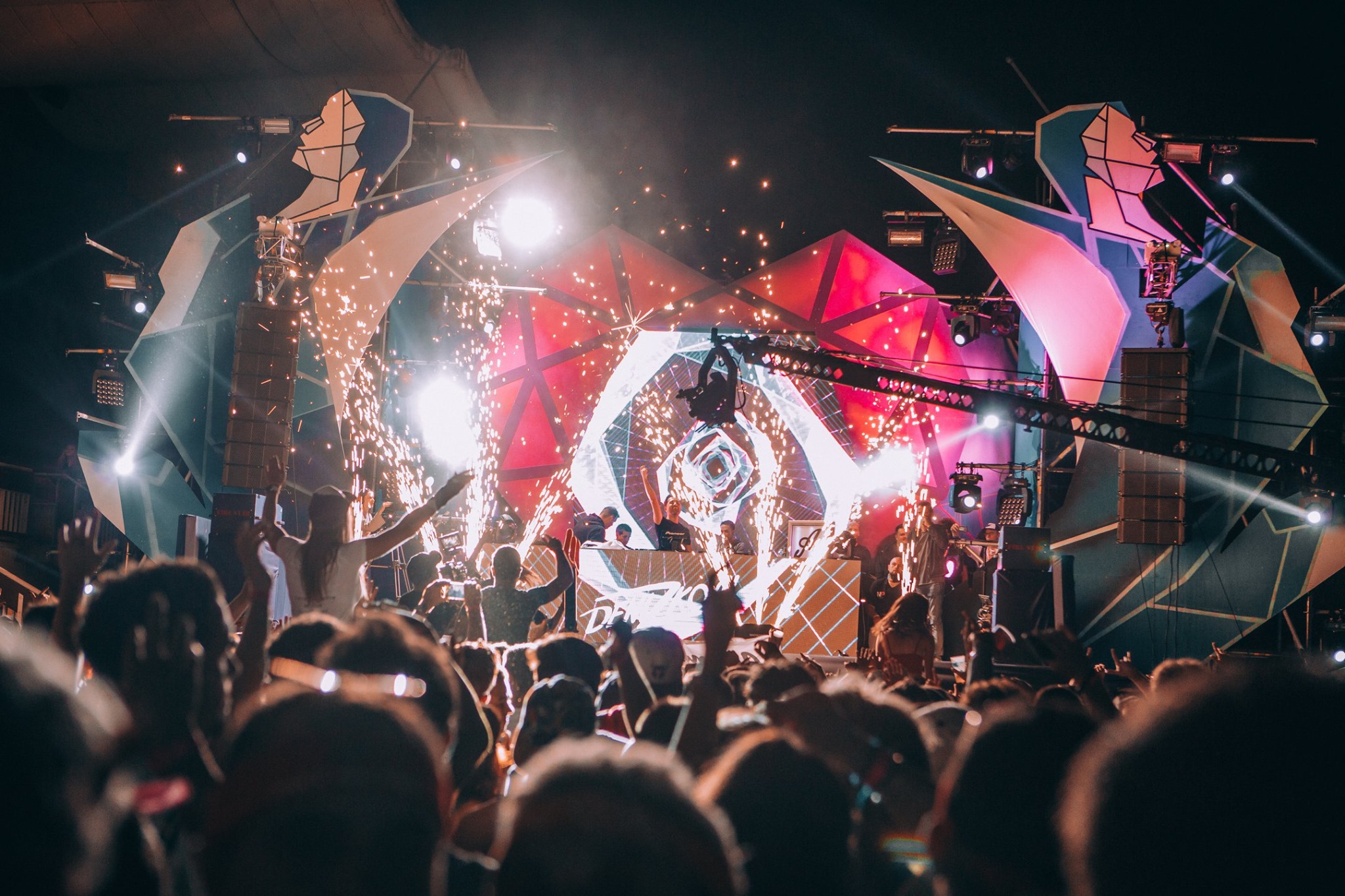 72760768_788262328292514_6663578632314683392_o