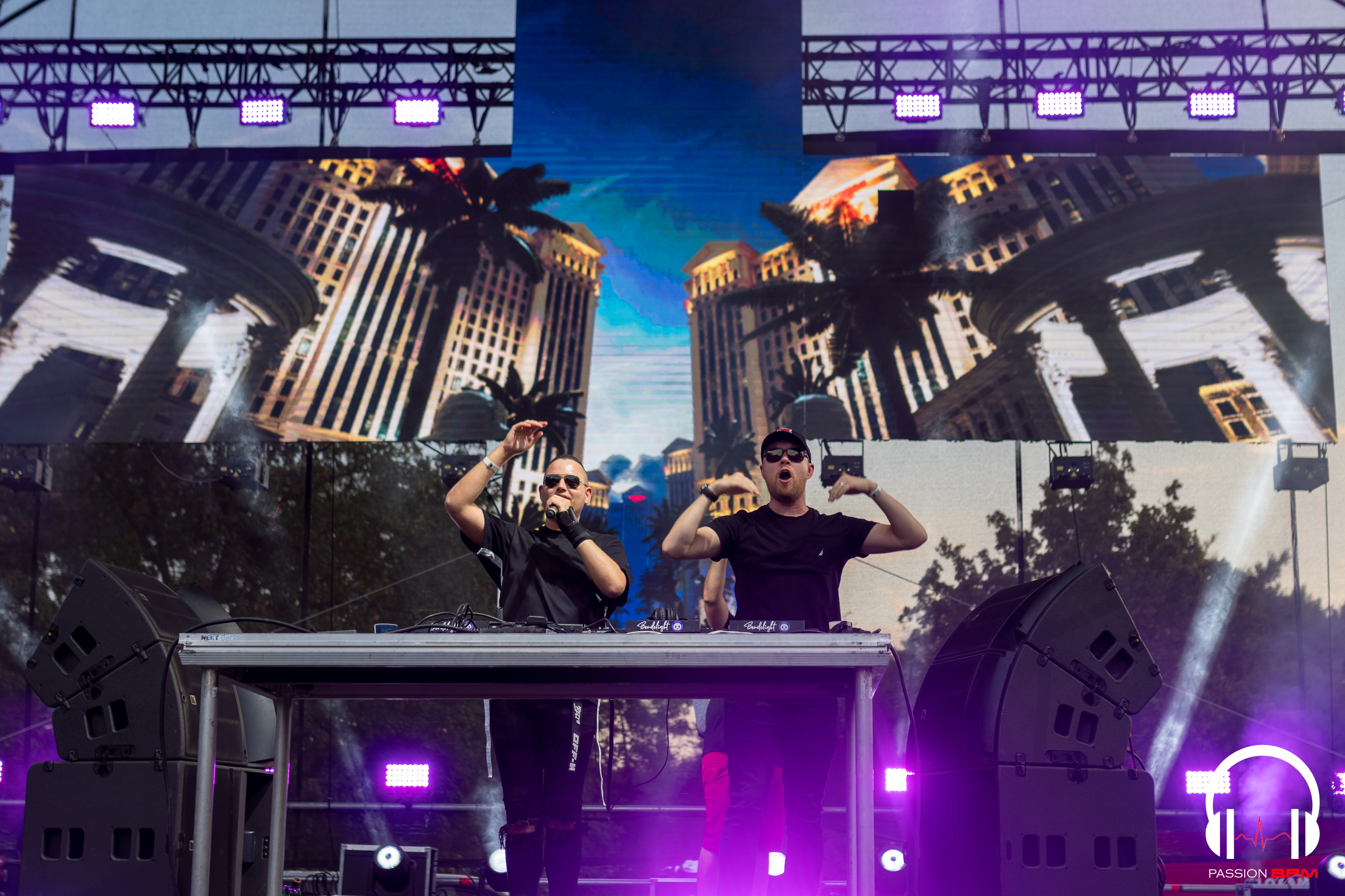 Autour d'un verre avec les Da Tweekaz !